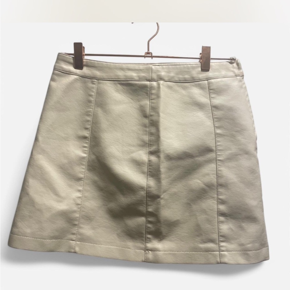 Elegant Cream Skirt